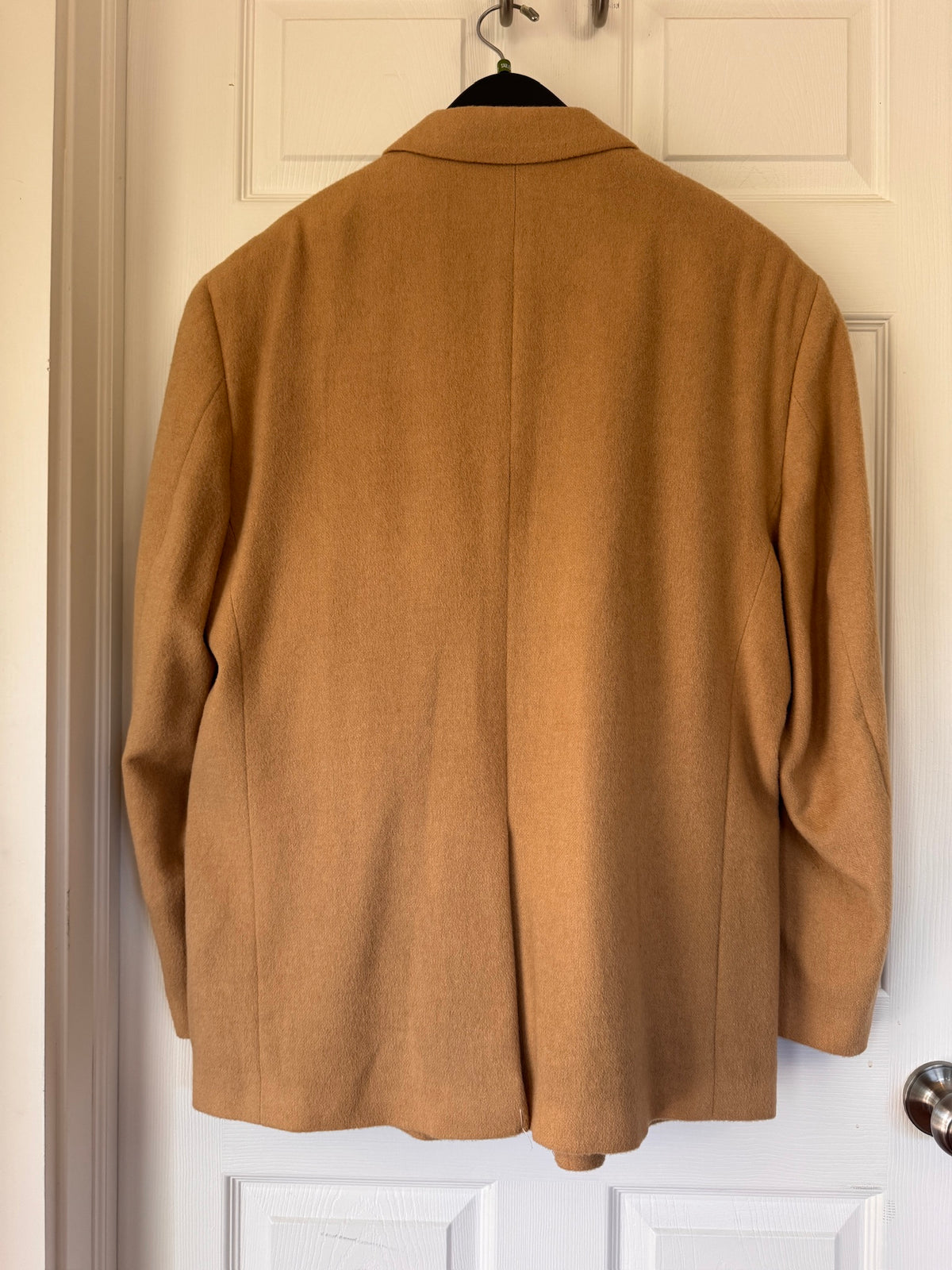 Autumn Classic! Jos. A. Bank 100% Camel Hair Sport Coat
