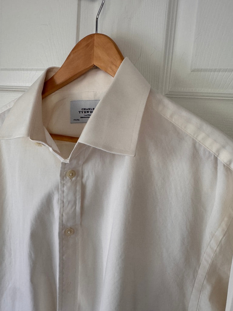 Refined Essential! Charles Tyrwhitt Ivory Pinpoint Oxford Dress Shirt