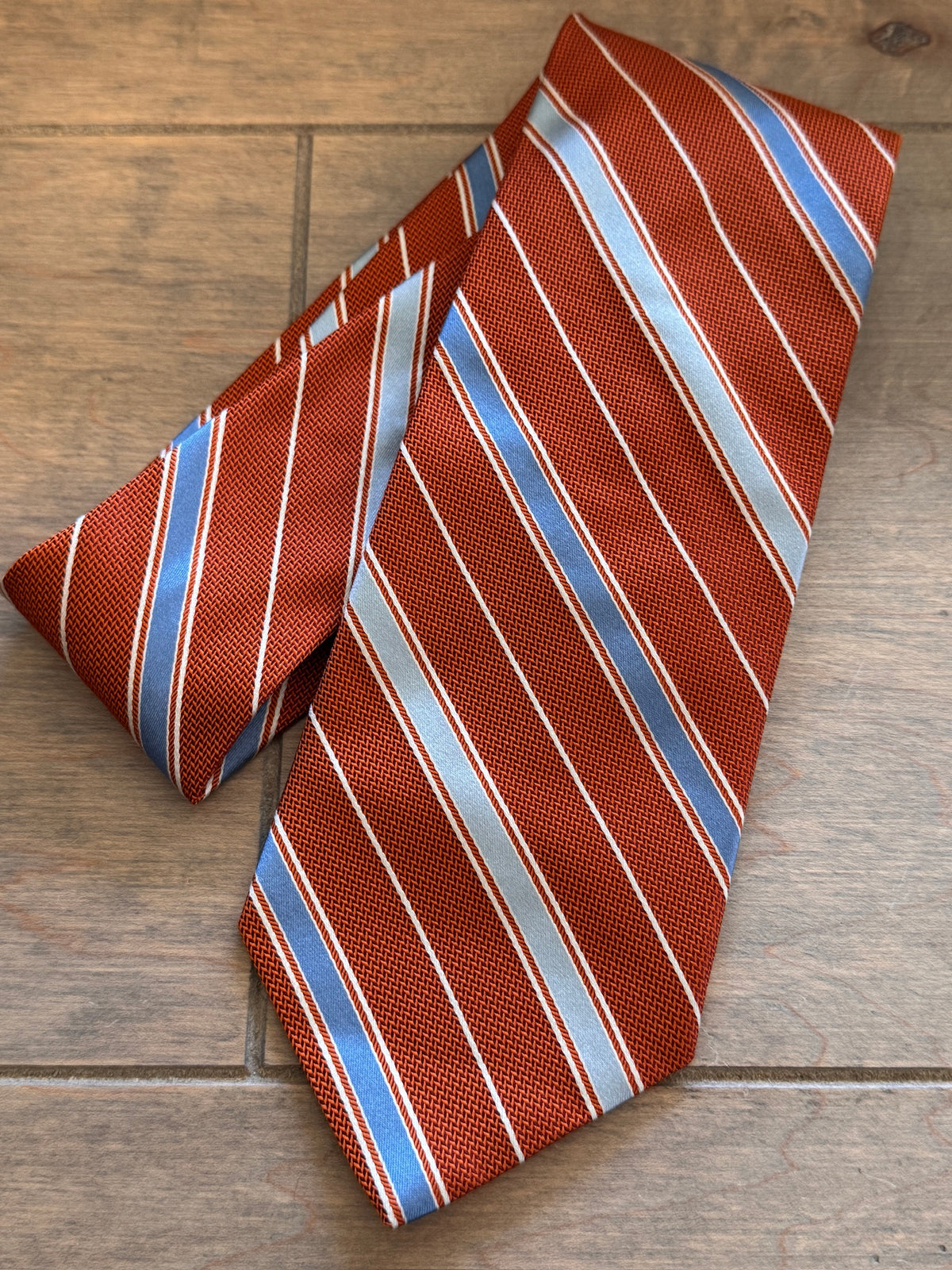Preppy Classic! Brooks Brothers 346 Orange & Blue Striped Silk Tie