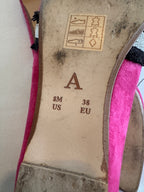 Shoe sole with size and brand information