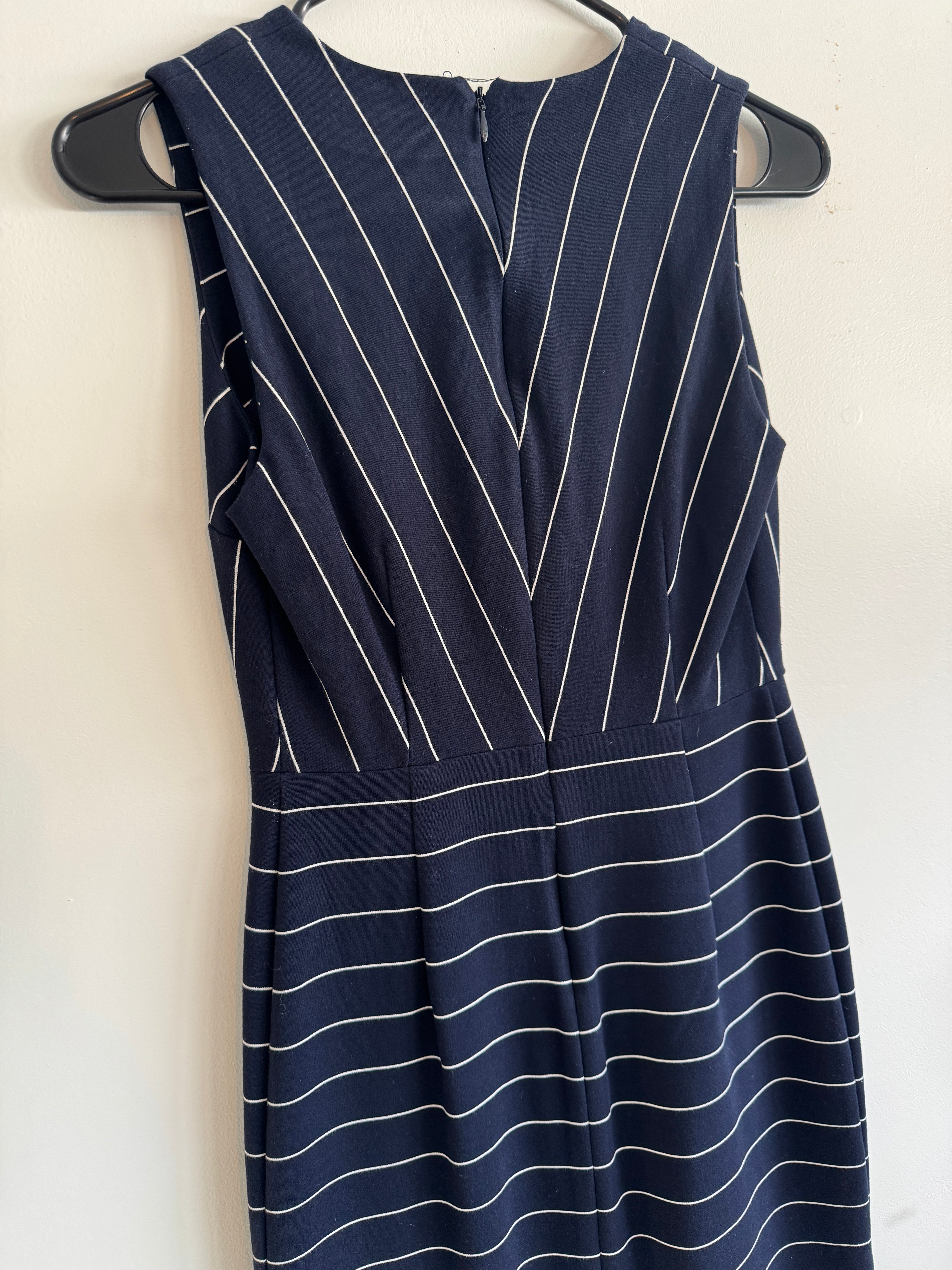 Flattering! Banana Republic Striped Knit Bodycon Dress