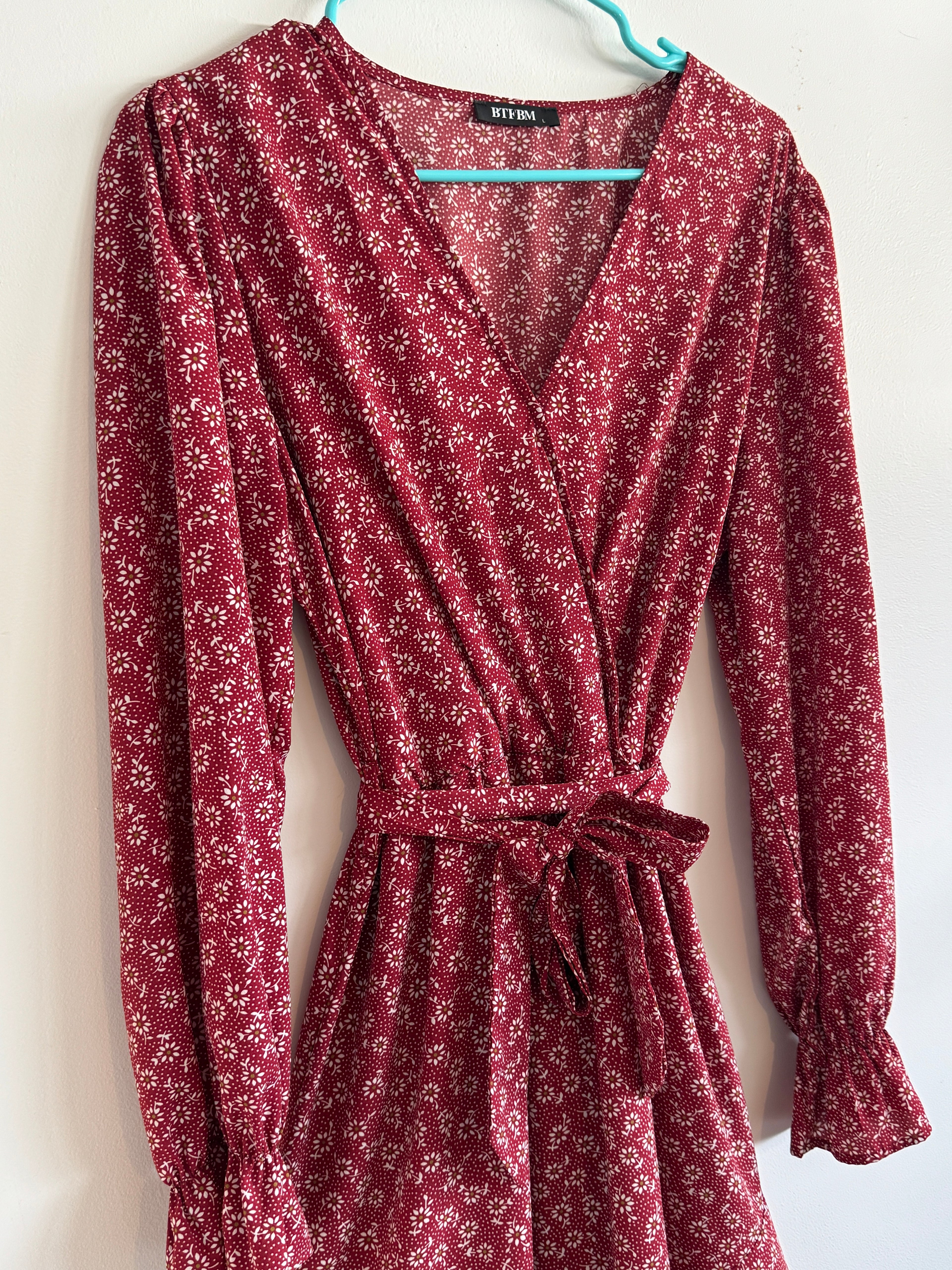 Romantic! Boho Floral Wrap Maxi Dress — Flowy A-Line (Size L)