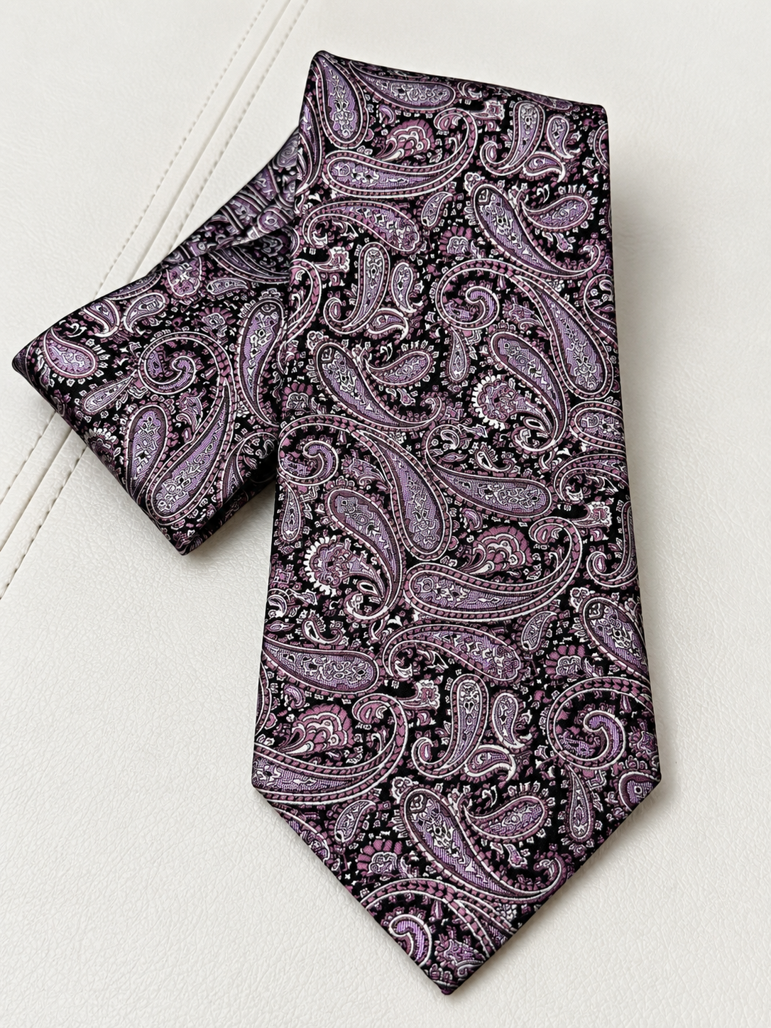 Dashing! Burma Bibas Black & Pink Paisley Silk Tie