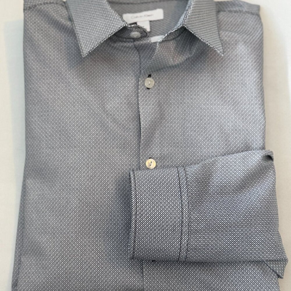 Handsome! Calvin Klein Infinite Slim-Fit Shirt — Blue & White Geo (Men’s Size M)