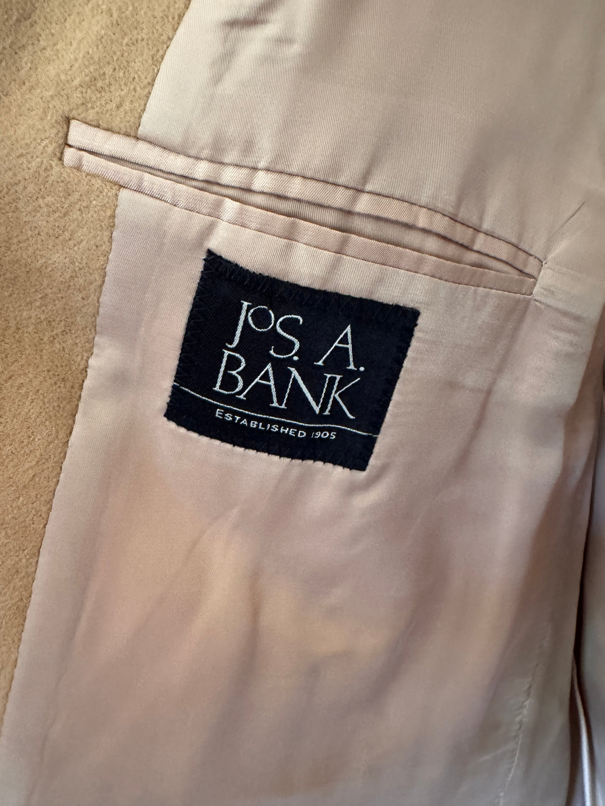 Autumn Classic! Jos. A. Bank 100% Camel Hair Sport Coat