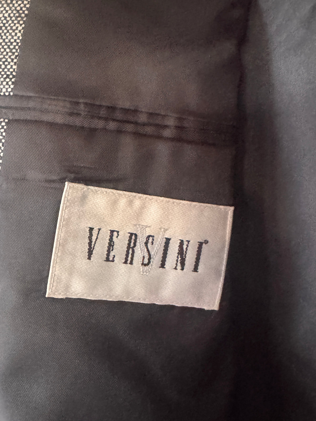 Distinguished! Versini Gray 100% Silk Men's Sport Coat |