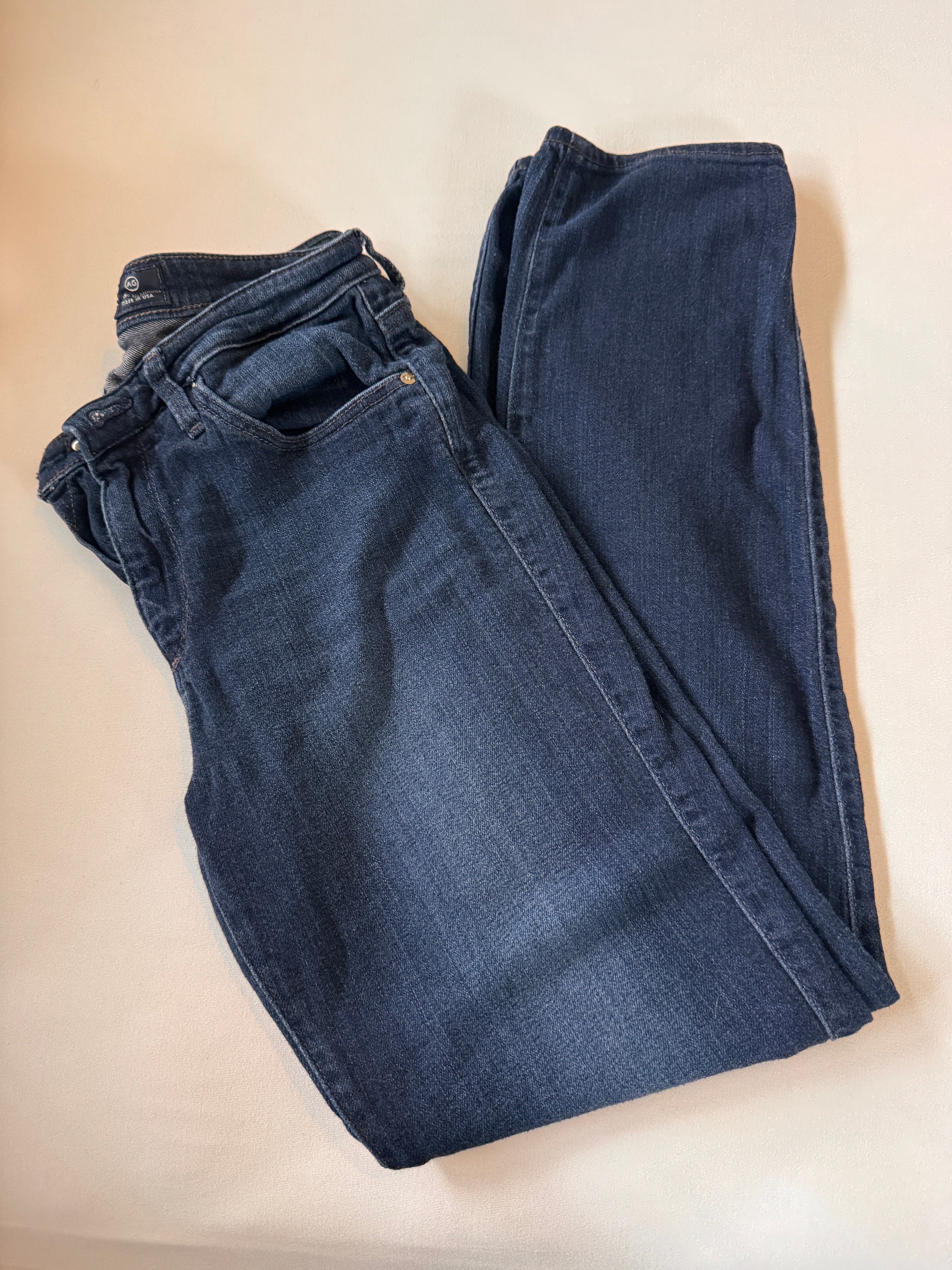 Sculpted! AG “The Legging” Super Skinny Jeans — Size 28