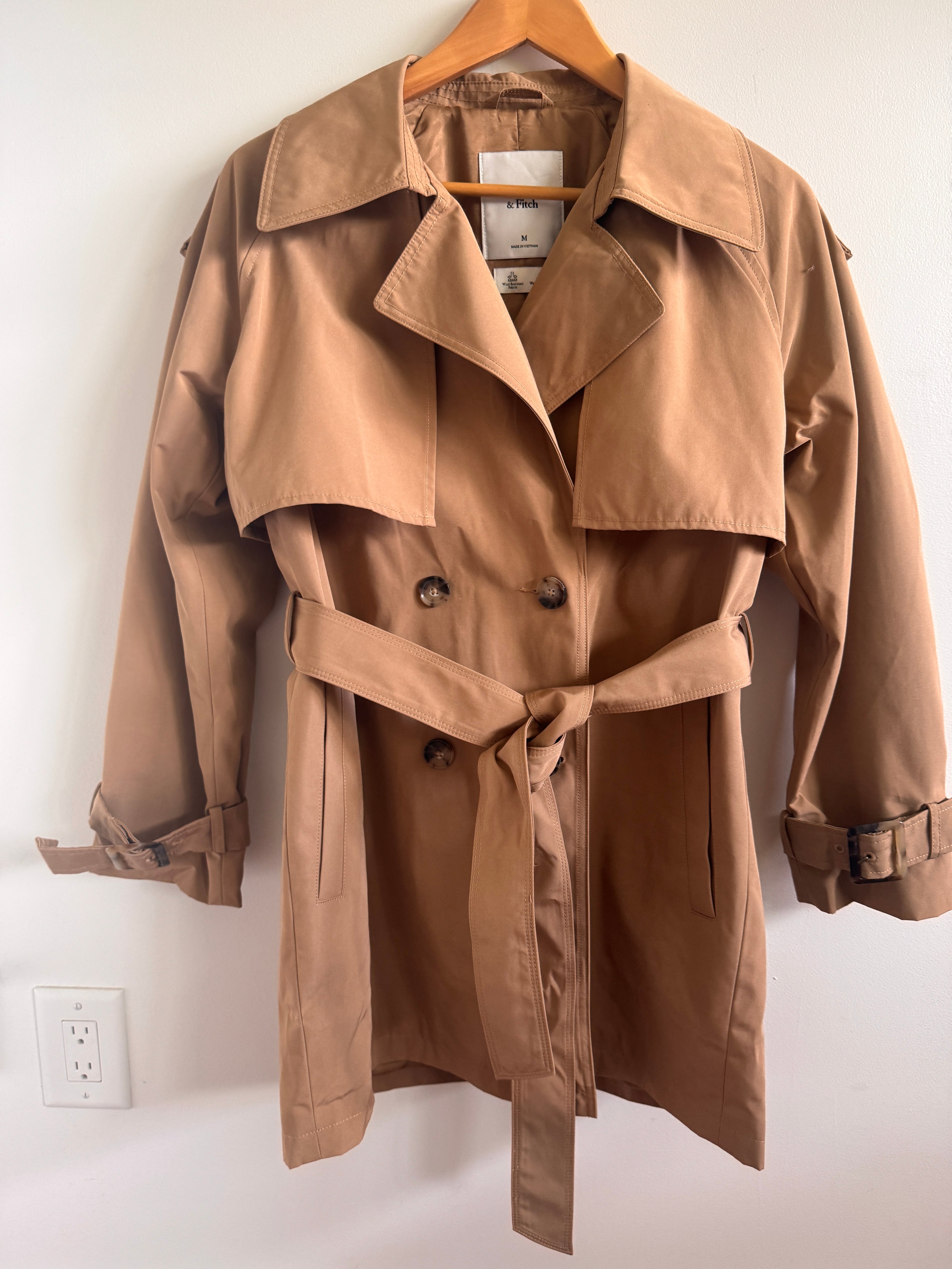 Classic! Abercrombie & Fitch Khaki Belted Trench Coat (Size Medium)
