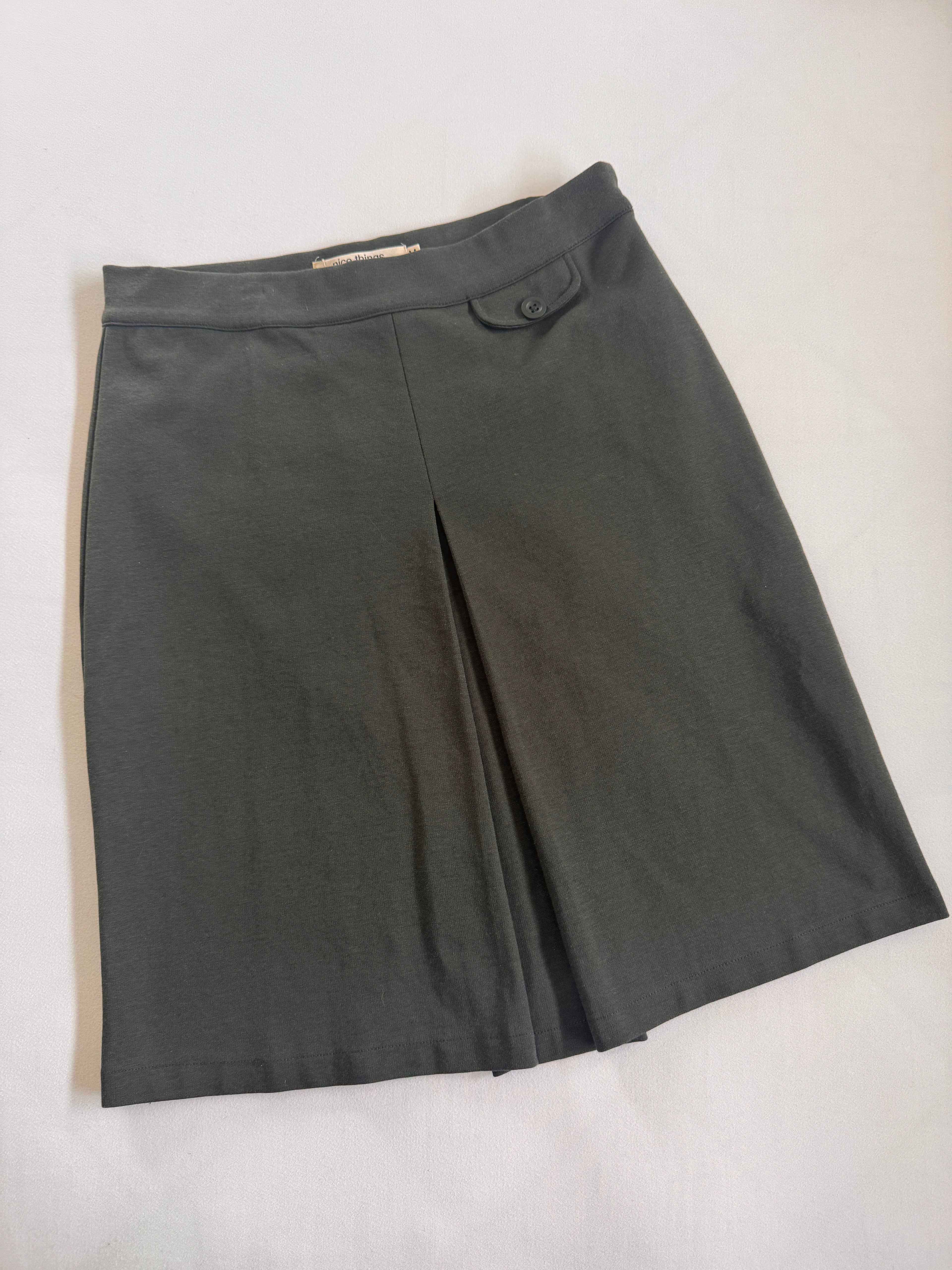 Modern Edge! Nice Things Pewter Green Split Front Skirt (Size M, NWT)