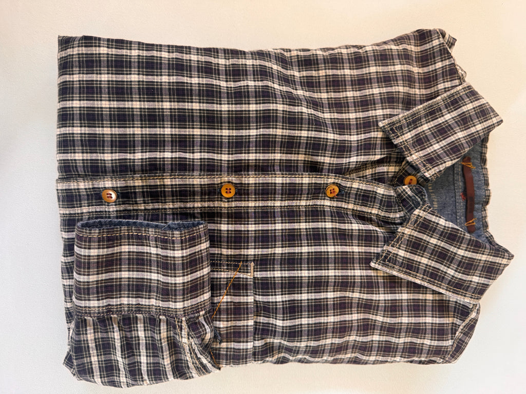 Weekend Favorite! Banana Republic Purple Plaid Button-Down Shirt