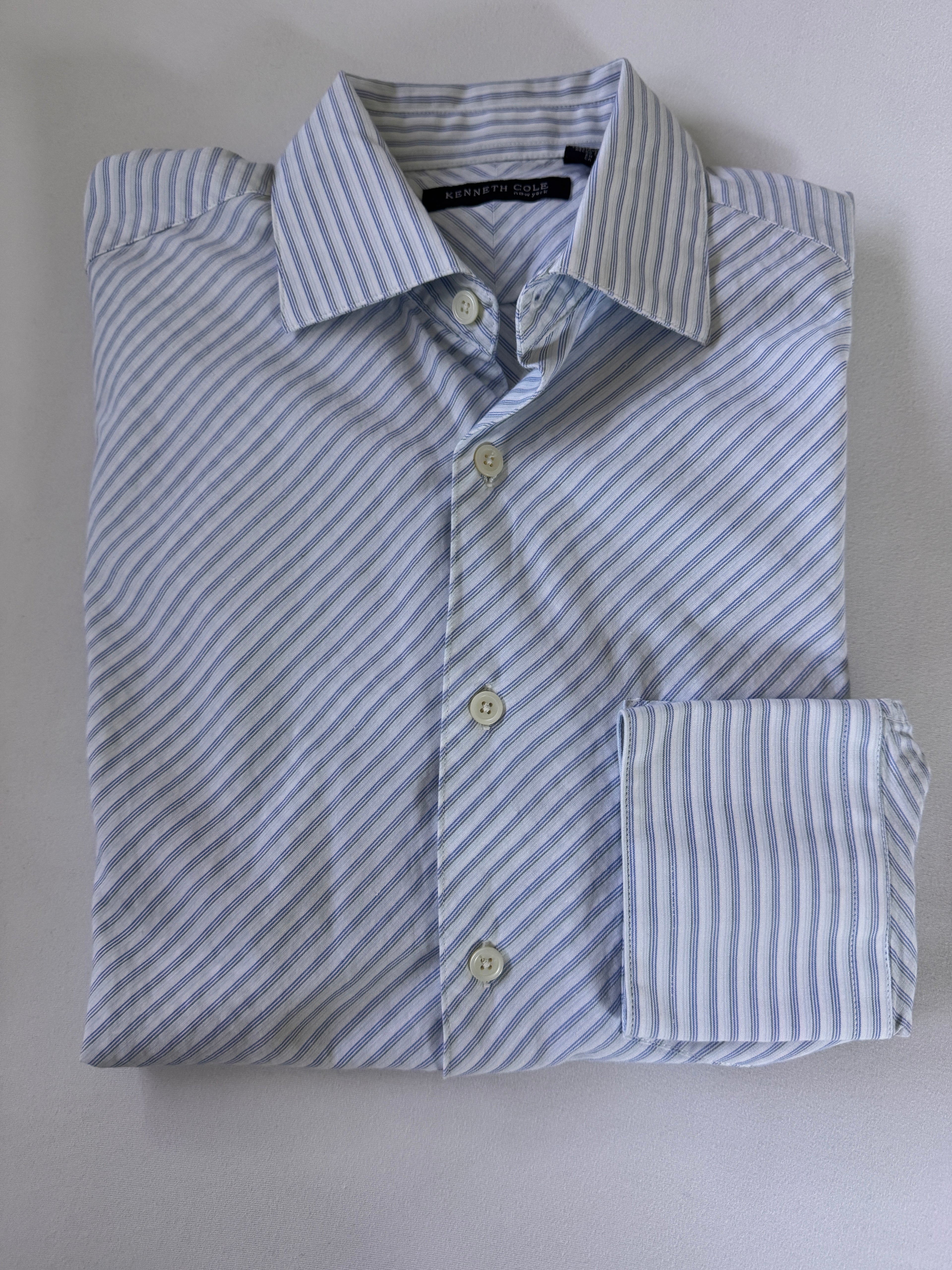 Classic Comfort! Kenneth Cole Light Blue Stripe Button-Down Shirt