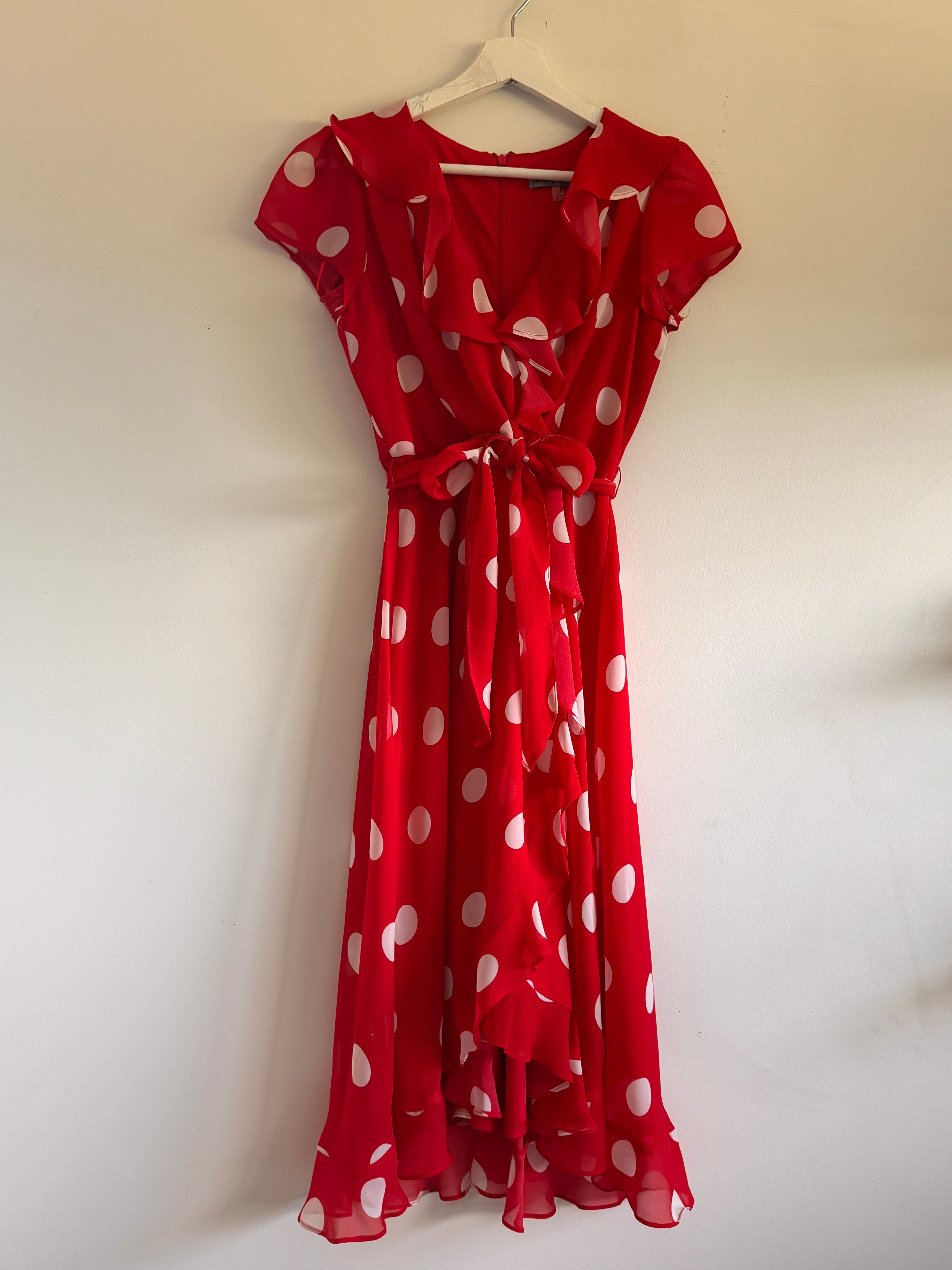 Polka Dot Darling! Danny & Nicole Red Polka Dot Dress Size 2P