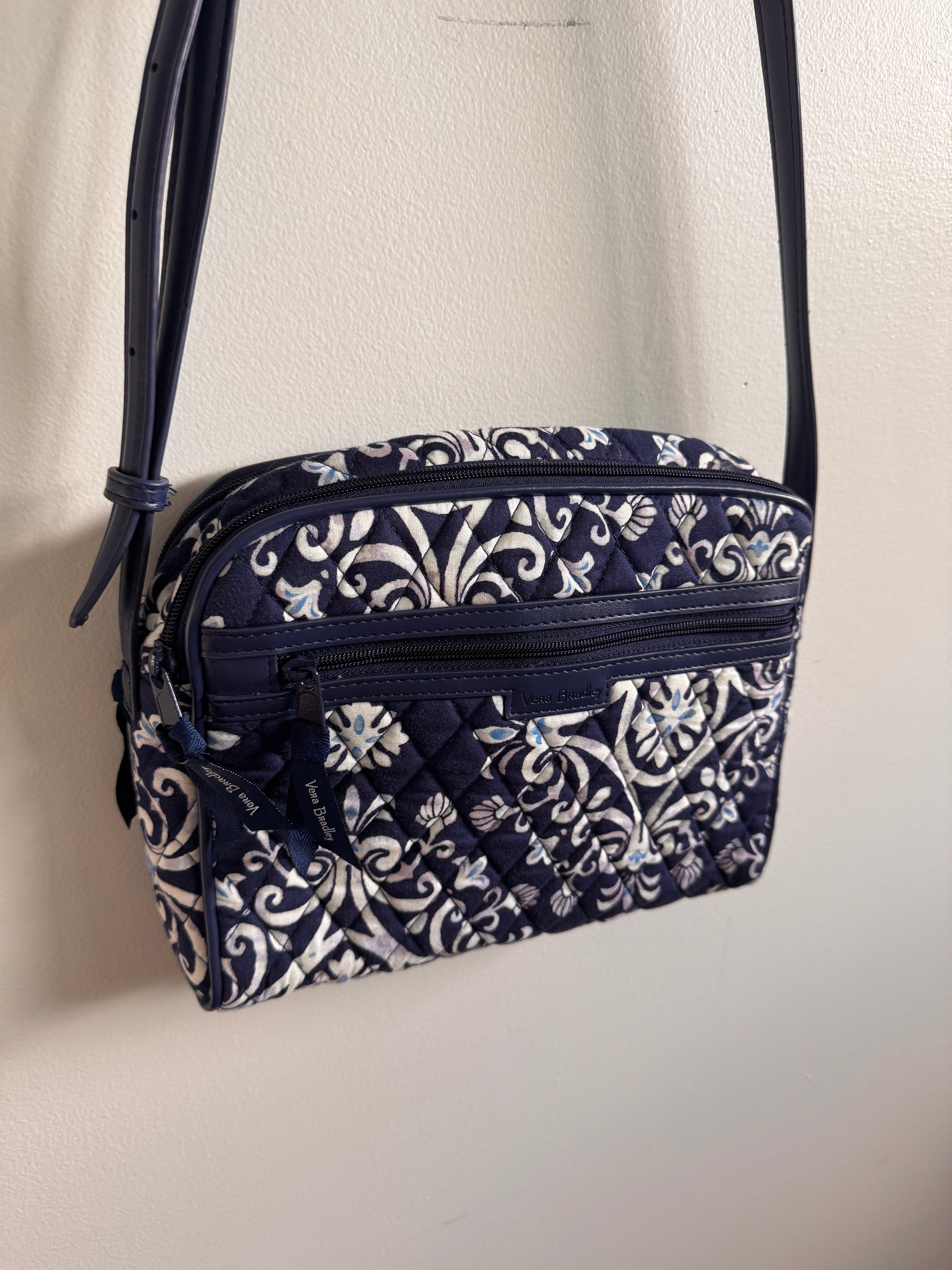 Charming! Vera Bradley Navy Blue Fleur-de-Lis Quilted Crossbody Bag