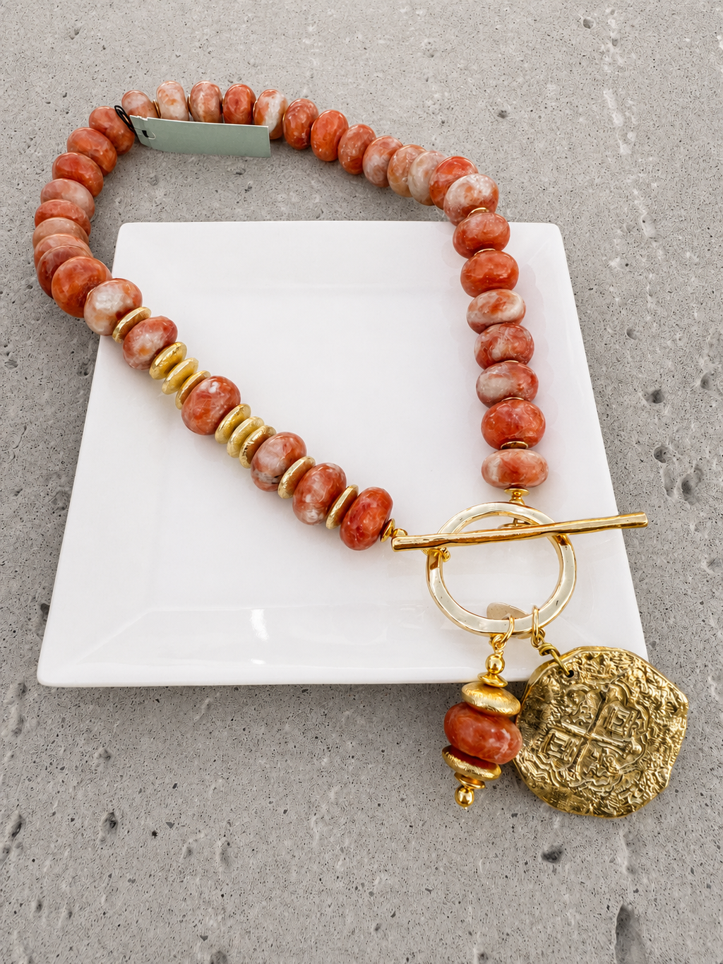 Fabulous! Julio Designs Valencia Agate Rondelle Front Toggle Necklace