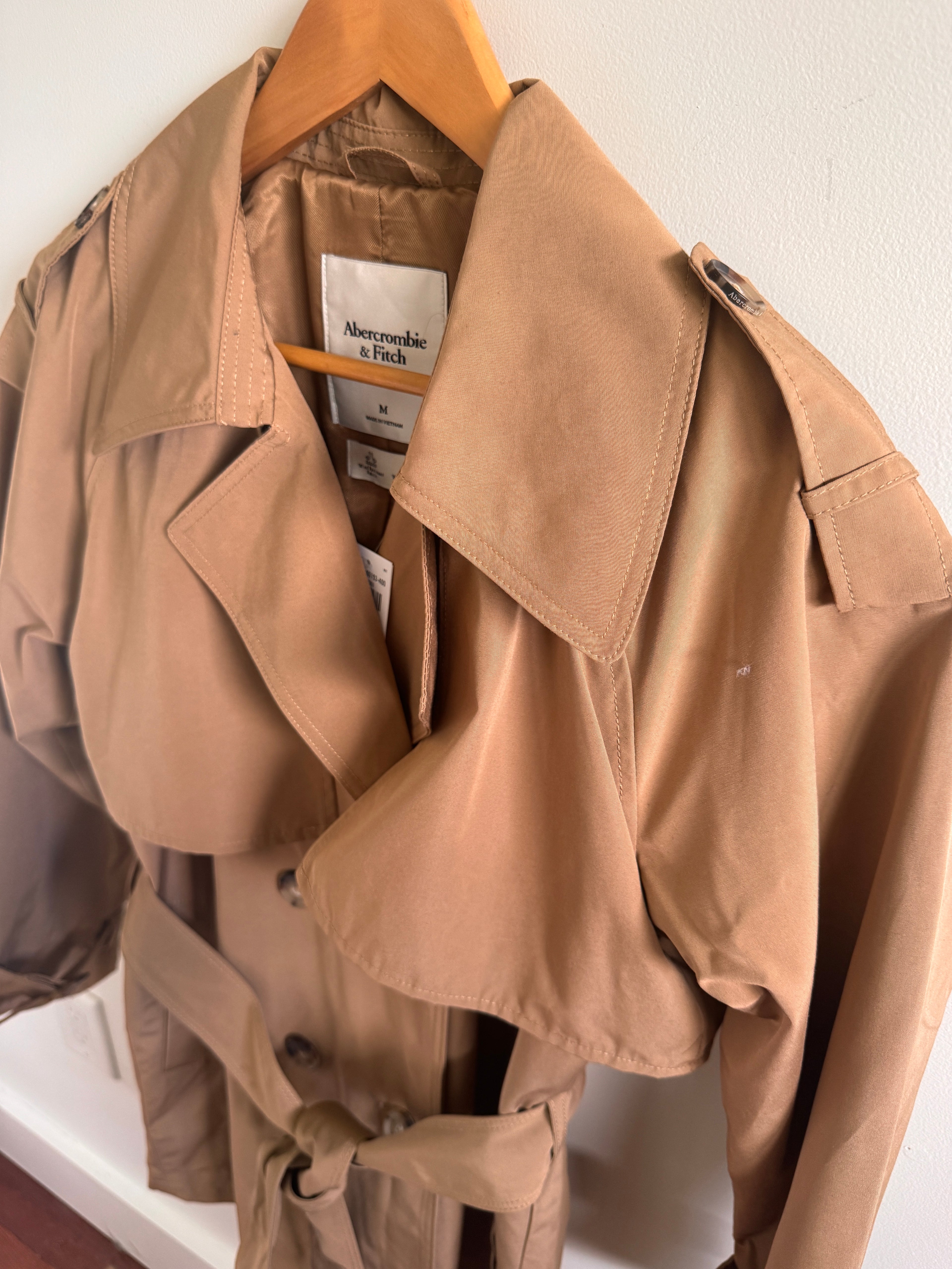 Classic! Abercrombie & Fitch Khaki Belted Trench Coat (Size Medium)