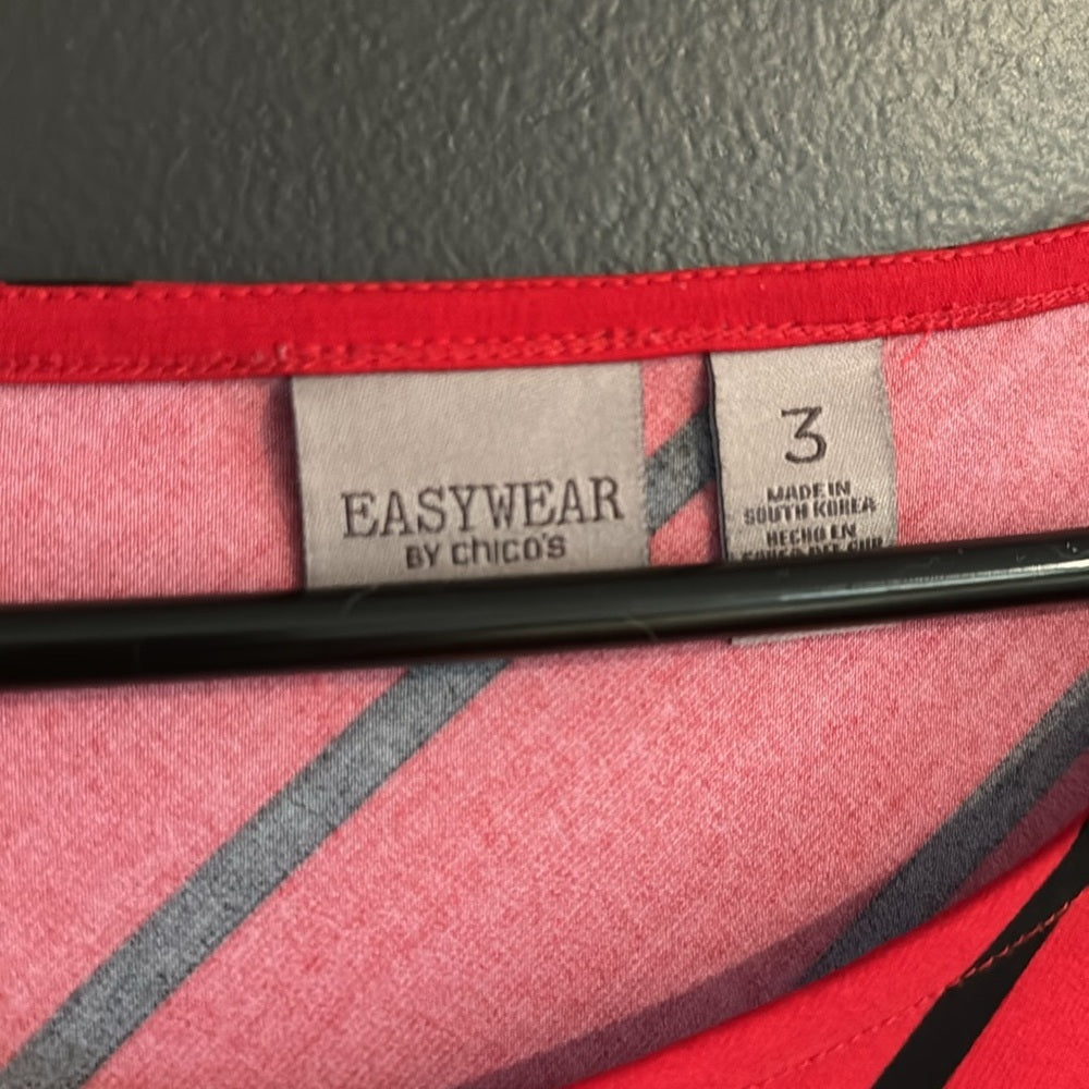 Red!  Great looking striped Easywear by Chio's Tunic - Sz 3 (XL)