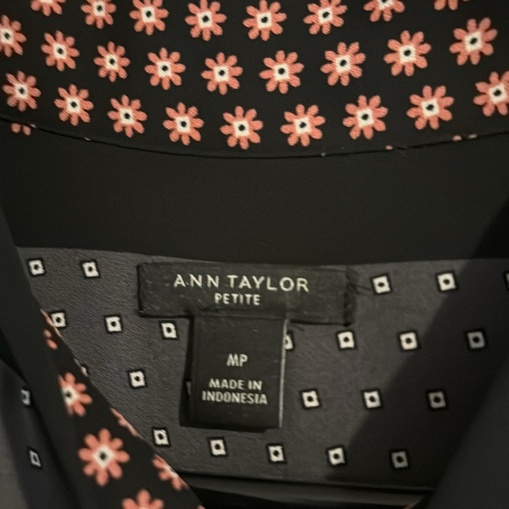 Tie!  Ann Taylor Tie Neck Multi-Colored Top - Size MP
