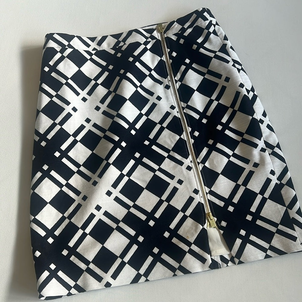Smart!  Talbots navy and white zip front skirt - 8P