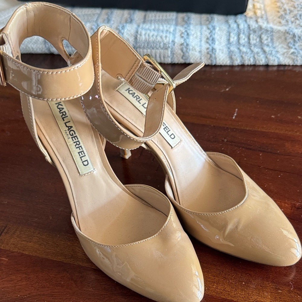 Karl Lagerfeld Women's Beige Patent Heels