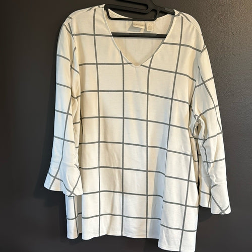 Bell!  Cute bell sleeve Chico’s windowpane top - Sz 3