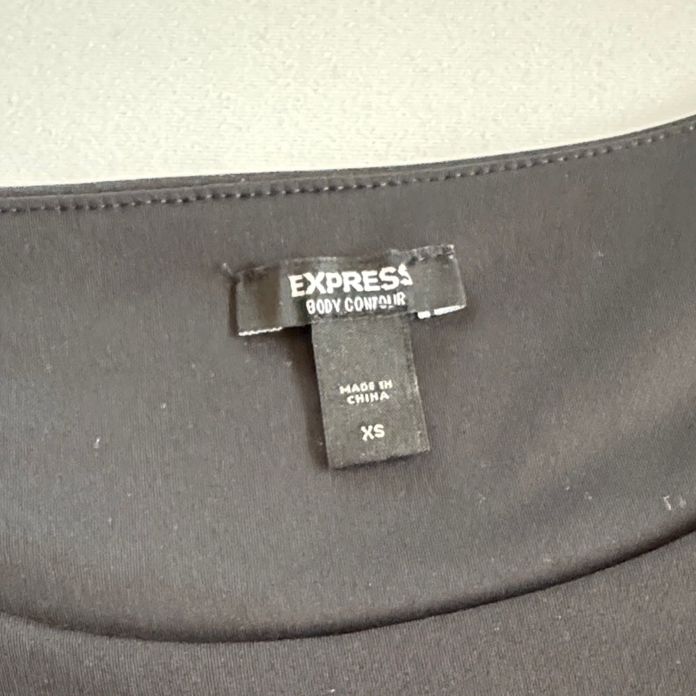 Express Body Contour Top - XS