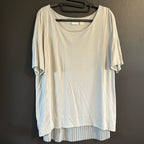 Pleats!  Cute pleat back top by Chico’s - Chico's Sz 2
