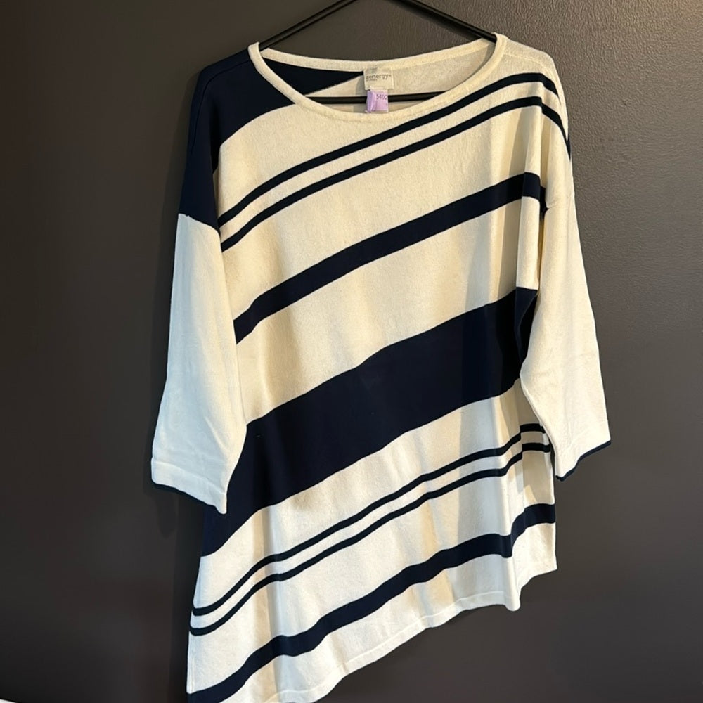 Flattering!  Zynergy by Chico's Navy and White Asymmetrical Sweater - Size 3
