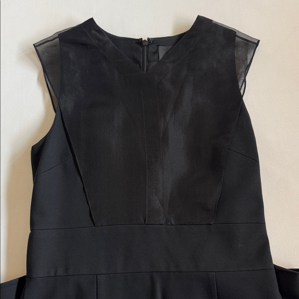 Elegant Black Sheer Overlay Cushnie et Ochs dress - Sz 8
